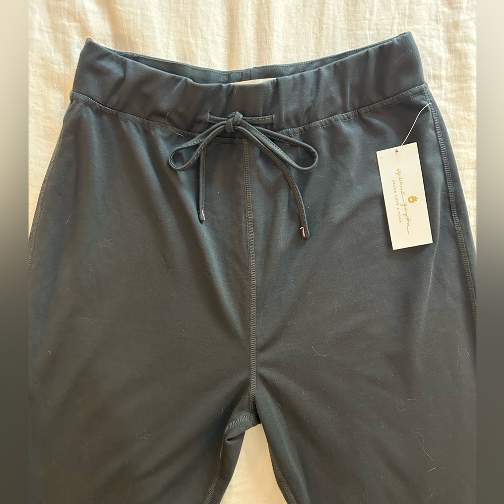 Spiritual Gangster Metta High Rise Flare Dark Gray - Picture 4 of 9